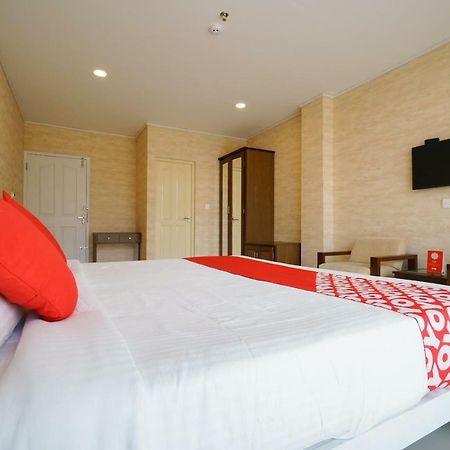 Heaven Gardens Hotel Kochi Ngoại thất bức ảnh
